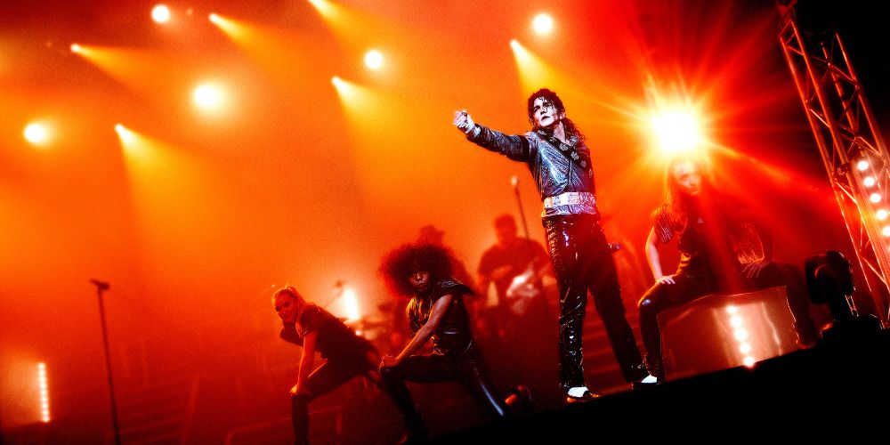 MichaelⓇ Starring Ben