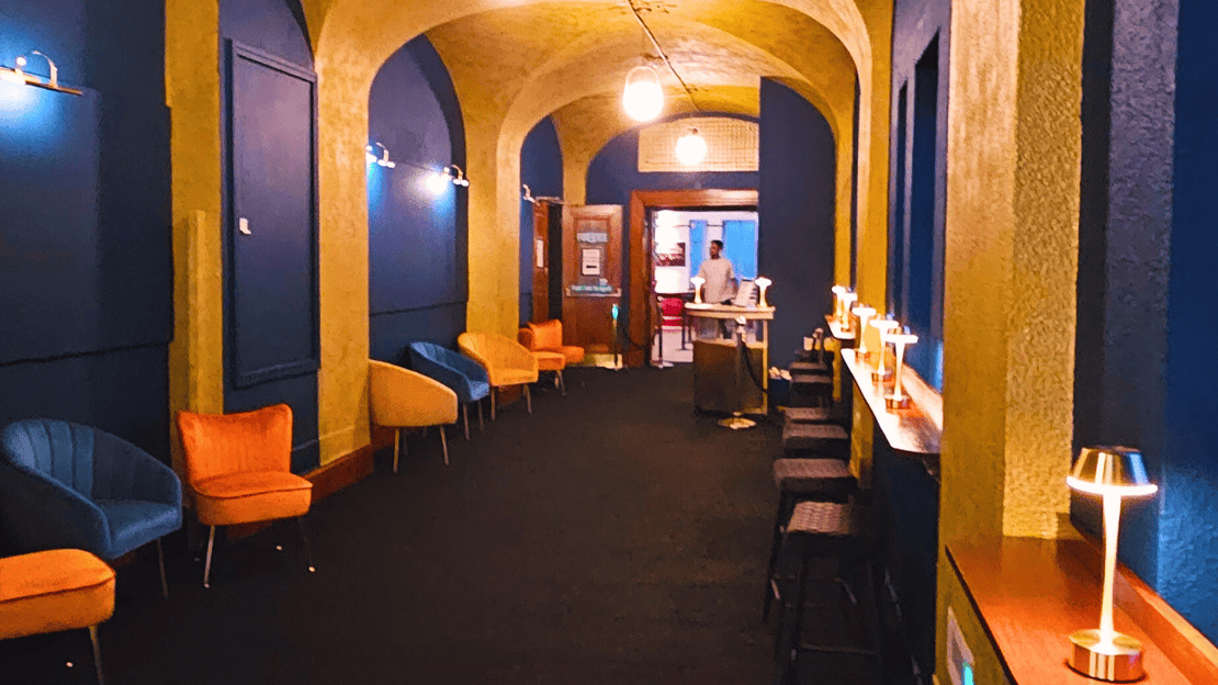 VIP Lounge
