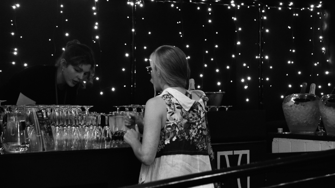 Studio 27 | Bar