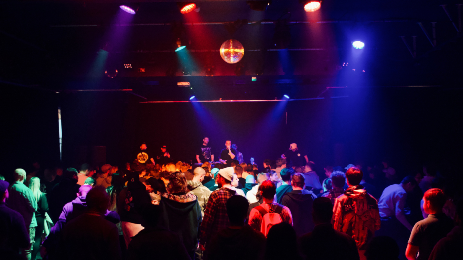 Studio 27
