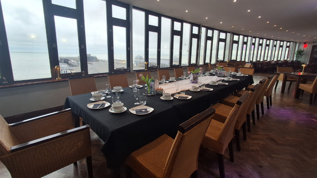 The Café | Boardroom style