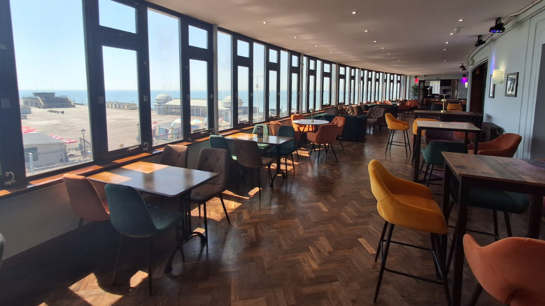 The Café 