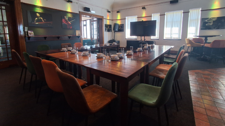 The Circle Bar